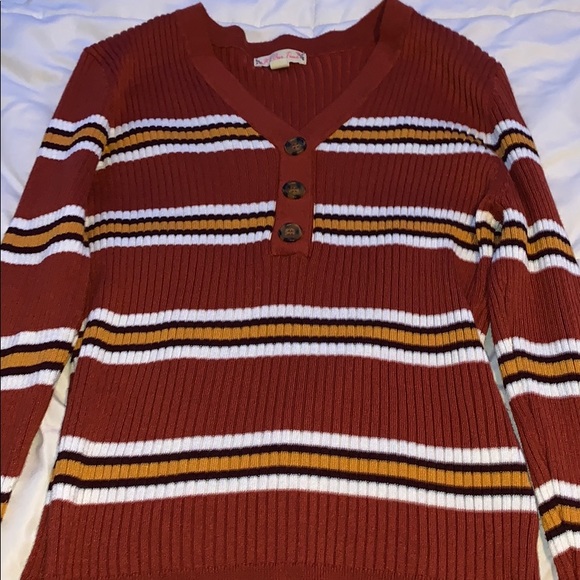 Striped sweater - Picture 3 of 3